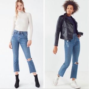 BDG High Rose Kick Flare - Distressed